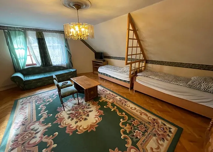 Szimpla Vendeghaz 게스트하우스 *